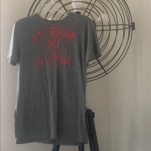 Size M American Eagle T-Shirt